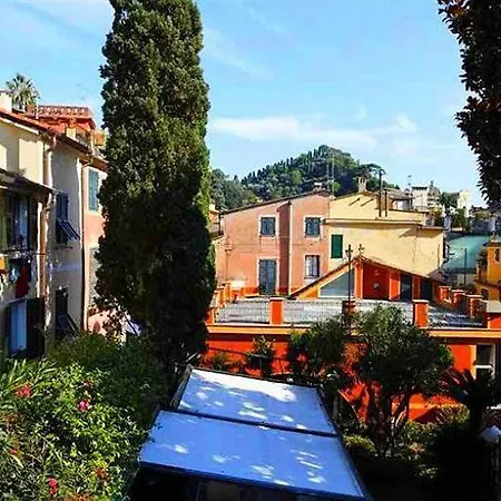 Eden Hotel