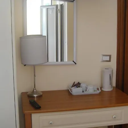 伊甸园酒店 3* 波托菲诺