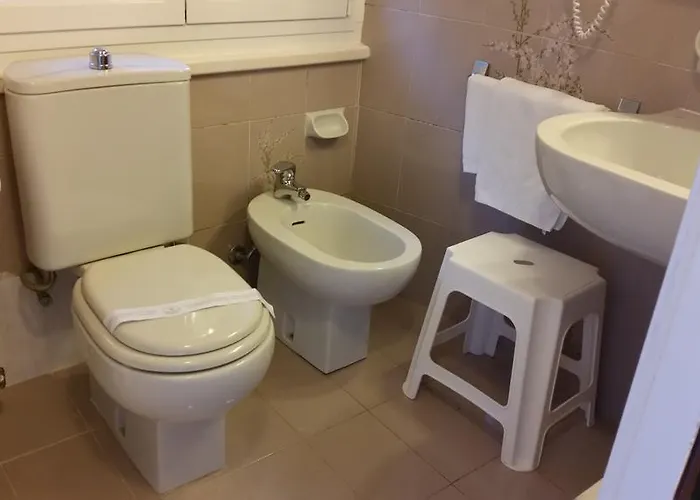 Eden Ξενοδοχείο