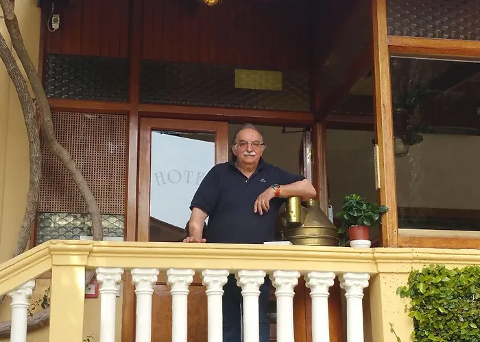 Eden Ξενοδοχείο