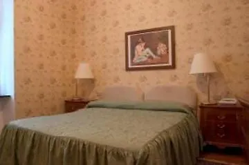 Eden Hotel 3*